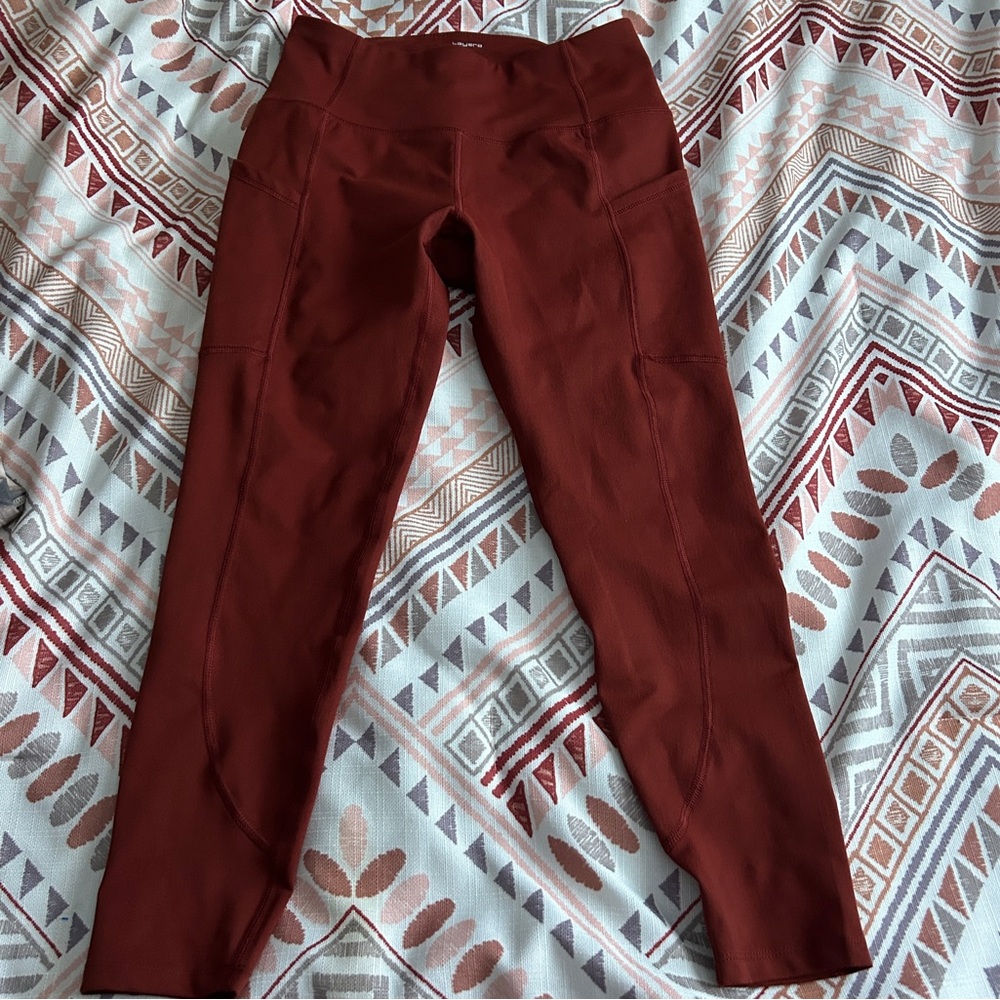 Women’s layer8 burnt orange leggings medium pockets